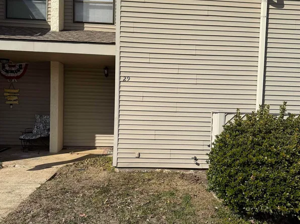 135 Hillview Dr #29, Fairfield Bay, AR 72088