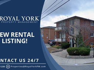269 Mohawk Rd E #2, Hamilton, ON L9A2H5