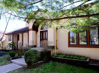 299 Sayre Dr, Princeton, NJ 08540