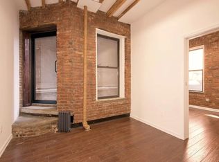 28 Forsyth St #2, New York, NY 10002