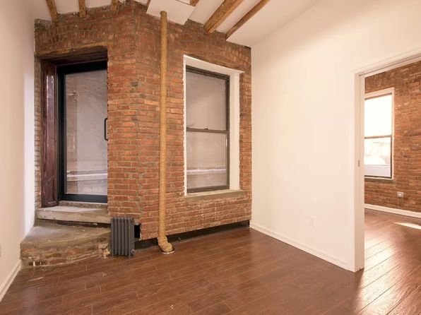 28 Forsyth St #2