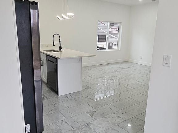 4th image of 3268 W 13010 S APT 1