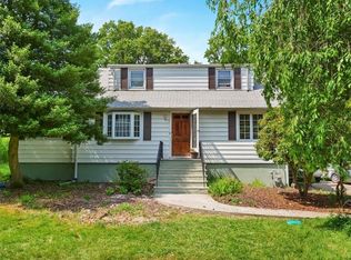 477 W Clarkstown Rd, New City, NY 10956