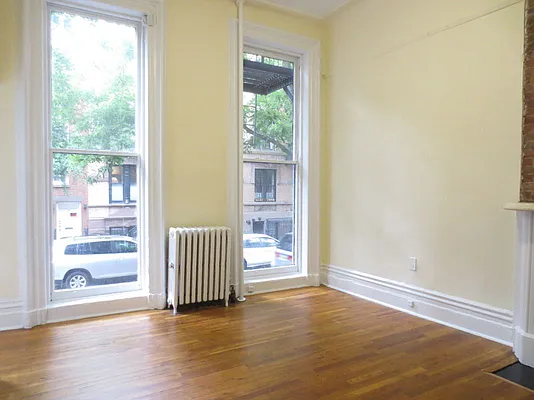 Rented by Waverly Realty Associates | media 19