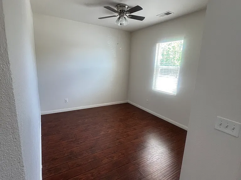 33205 Gypsum Cir — Photo 22