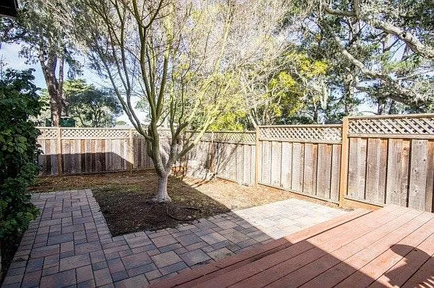 798 Lottie St — Photo 8