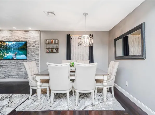 133 Durant Avenue image 12 of 35