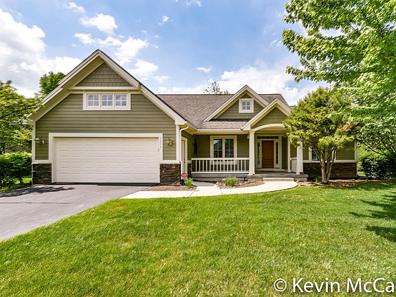 4th image of 4849 N Quail Crest Dr SE