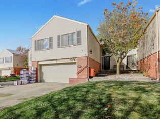 35 Fields E #0, Champaign, IL 61822