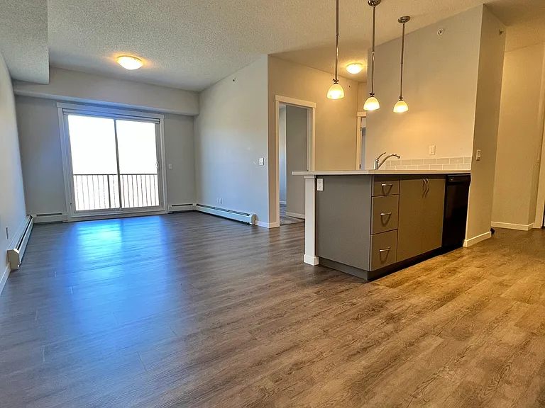 213 Mountain St — Photo 20