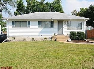 9121 Arvin Pl, Saint Louis, MO