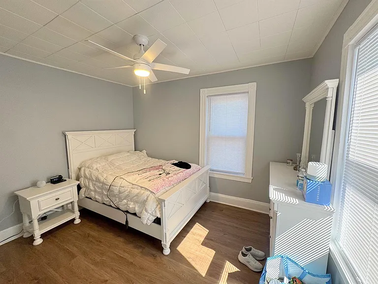 32 Claremon St #1 — Photo 12