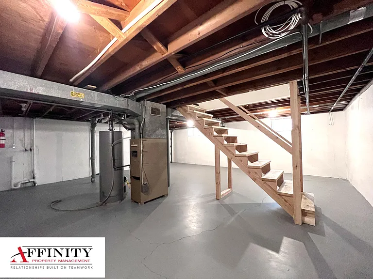 515 NE Corder St #A — Photo 11