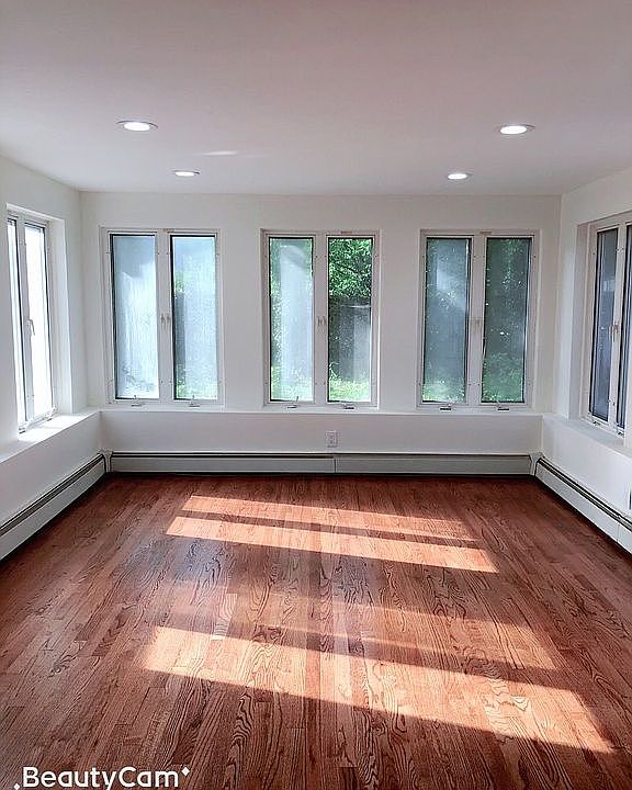1st image of 309 Hollywood Ave