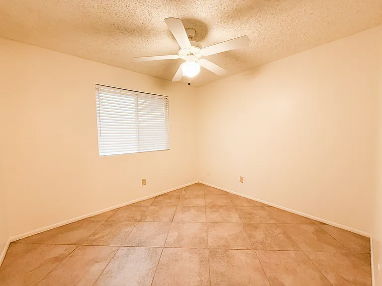 103 E Juniper Ave — Photo 10