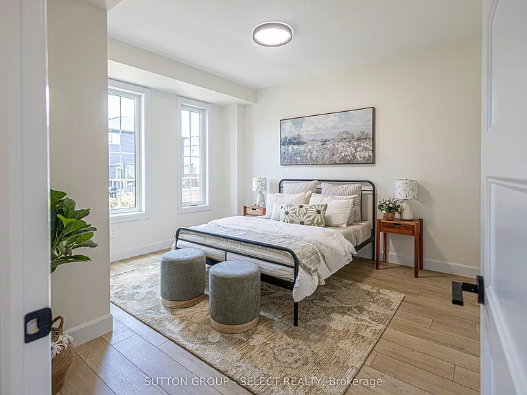 233 Upper Queen St #18 — Photo 4