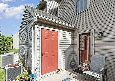 459 Stonehedge Ln — Photo 20