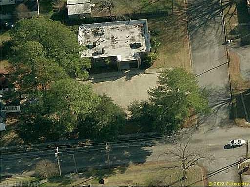 2nd image of 805 Rodman Ave