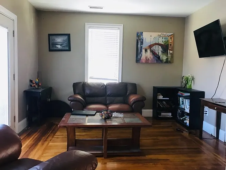 33 America St #2 — Photo 6