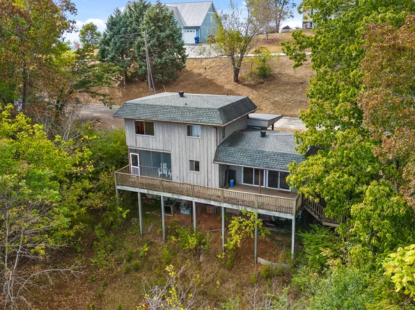 9675 Bowen Trl, Ooltewah, TN 37363