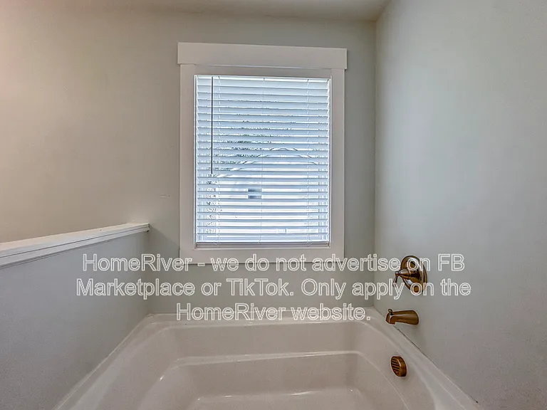 3618 Griffin Dr — Photo 15