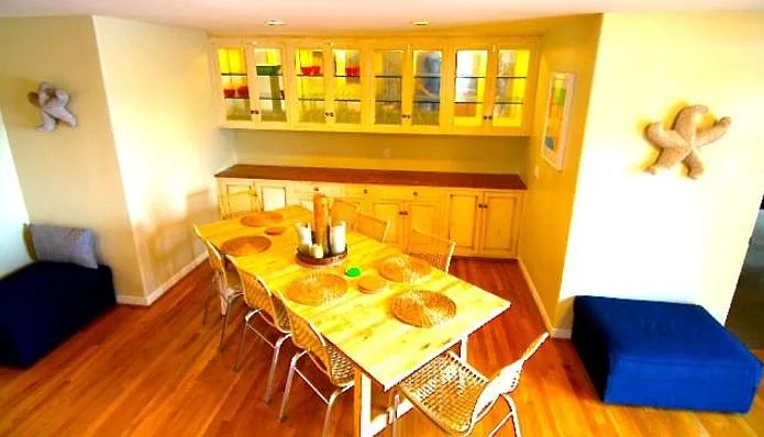 416 Virginia St — Photo 3