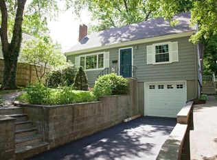 85 Union St, Holliston, MA 01746