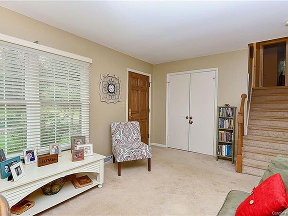 5th image of 8829 Liberty Hill Dr