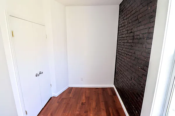Rented by Abba Realty Associates INC | media 28