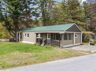 8 Dart Street, Hooksett, NH 03106