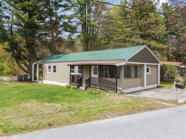 8 Dart Street, Hooksett, NH 03106