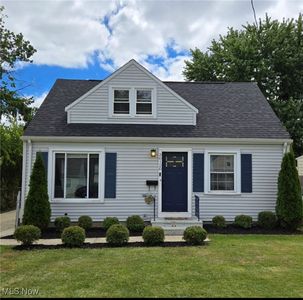 30120 Phillips Ave, Wickliffe, OH, 44092