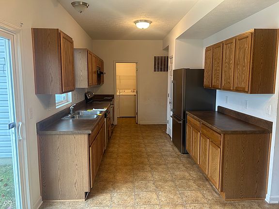 5th image of 3524 Bodelva Ln