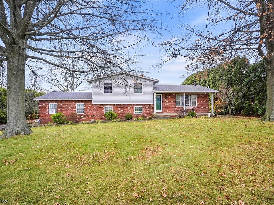 1st image of 2949 Wilbanks Dr
