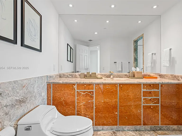 1643 Brickell Ave #2805 — Photo 9
