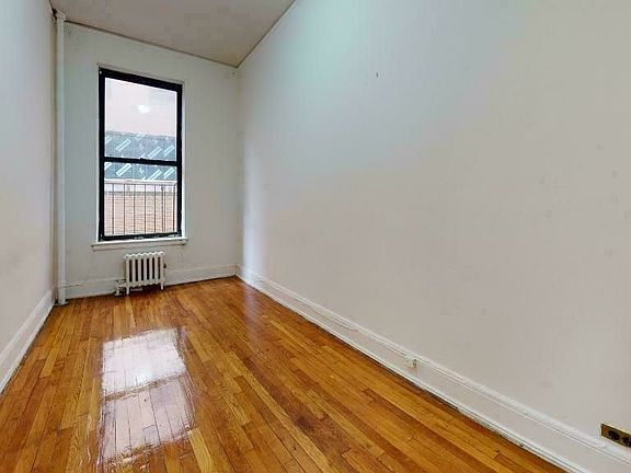 5th image of 425 W 57th St #3CC