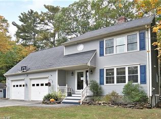 22 Dakota Dr, Windham, ME 04062