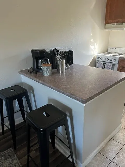 115 Shell Ave #12
