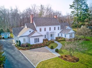 24 Parade Hill Ln, New Canaan, CT 06840