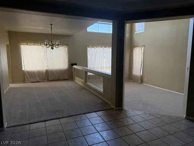 8640 Castle Hill Ave — Photo 46