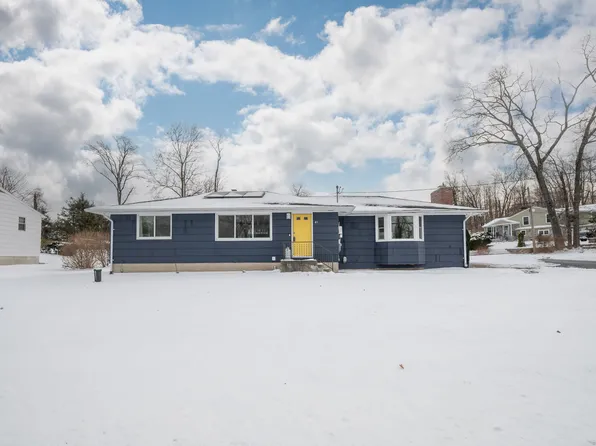 61 Elbow Hill Road, Brookfield, CT 06804