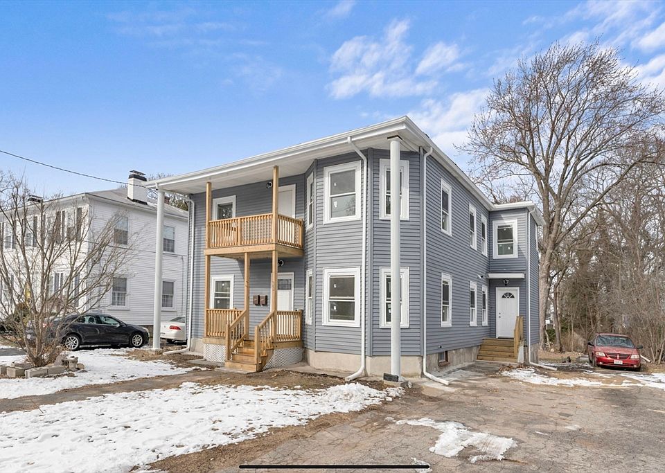 1st image of 33 Woodlawn St