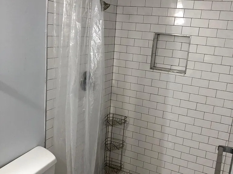 310 W Blackbeard Rd — Photo 17