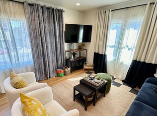 5341-45 Miles Ave #5343, Oakland, CA 94618