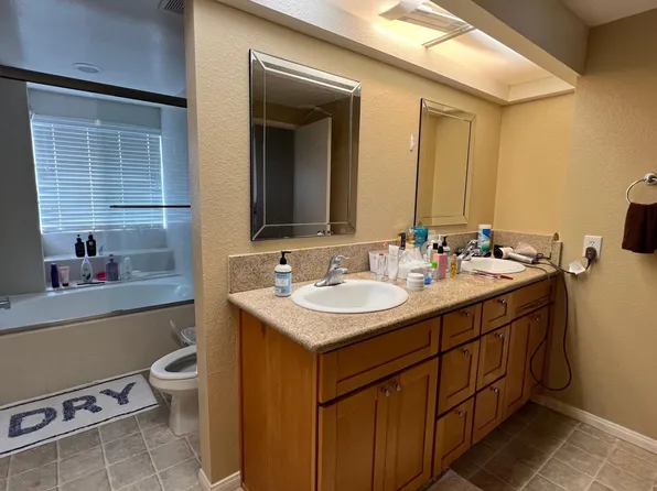 3195 Morning Way, La Jolla, CA 92037