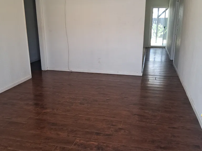 327 S Wayfield St — Photo 7