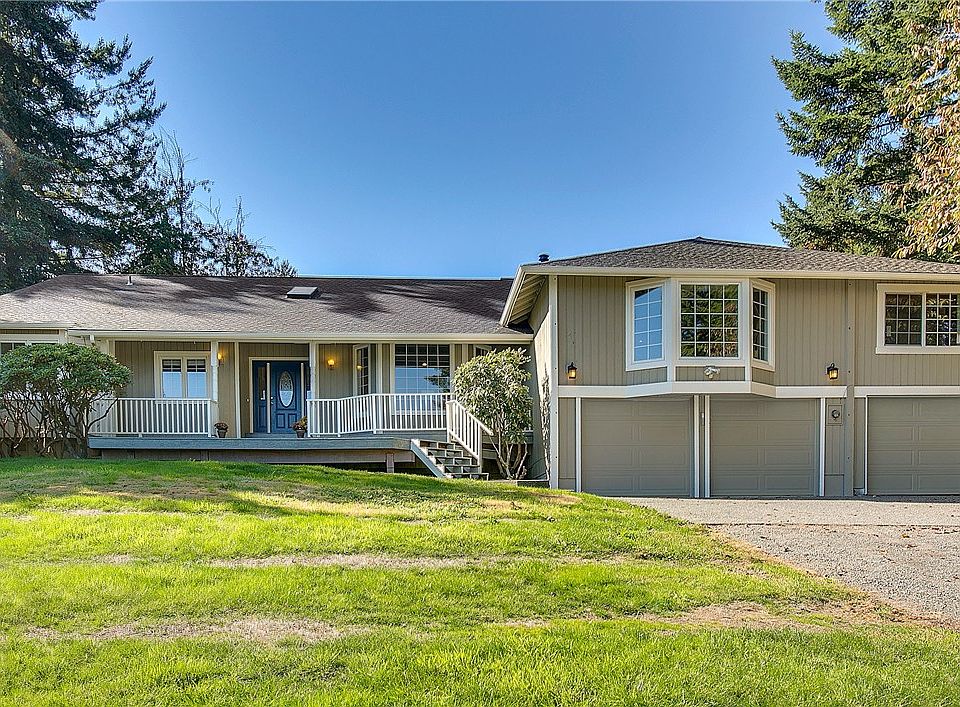 1st image of 16130 Larch Way