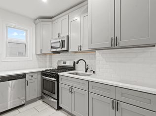56 Highwood Ter FLOOR 2, Weehawken, NJ 07086