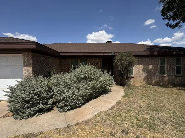2911 Shanks Dr, Midland, TX 79705