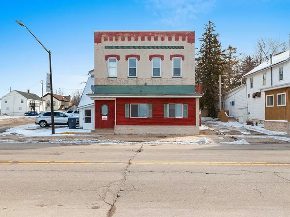 110 N Main St, Black Creek, WI 54106